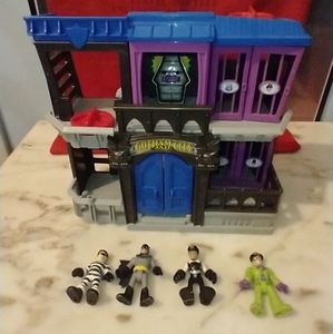 Batman imaginext Gotham City jail and figures lot